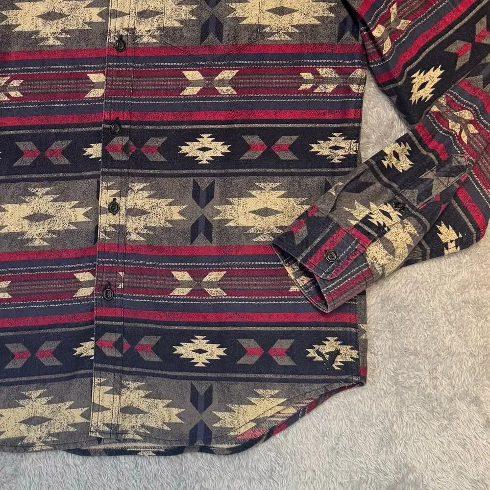 American Eagle Outfitters Button Down Classic Fit Shirt Men M Red Gray Tribal